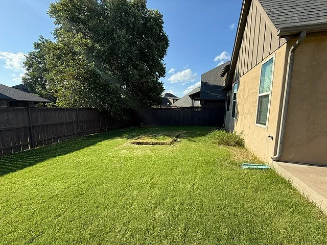 1200 S Kalanchoe Ave — Photo 36
