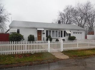 93 Cadorna St, East Providence, RI 02914