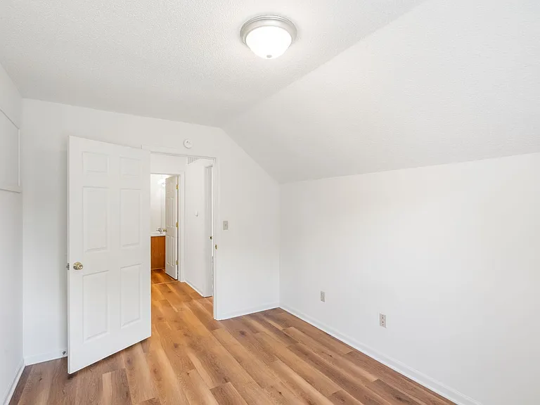 4410-4412 Cheryl Ct. — Photo 22