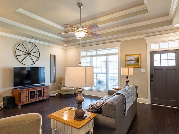 4th image of 4724 Amelia Cir