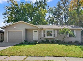 1417 Burns Ave, Iowa City, IA 52240