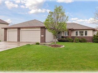 6448 108th Trl N, Brooklyn Park, MN 55445