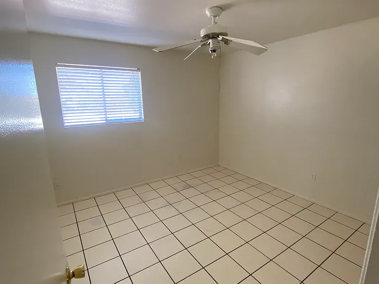 16640 E Almont Dr #3 — Photo 3