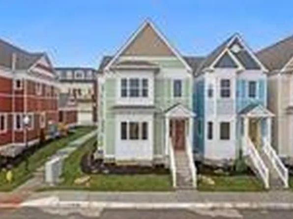 448 SW Brummel Rd, Lees Summit, MO 64081