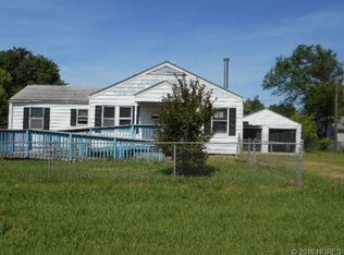 1227 N Front St, Dewey, OK 74029