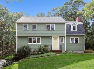 31 Tecumseh Rd, Sagamore Beach, MA 02562