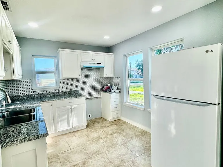 5421 Nelson Ln — Photo 5