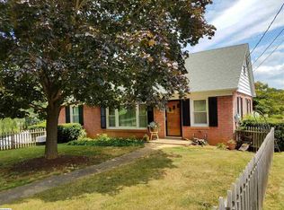 1809 North Dr, Staunton, VA 24401