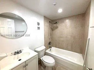 10090 NW 80th Ct — Photo 3