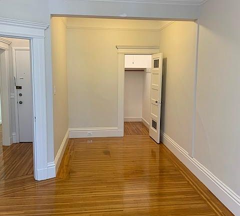 4th image of 250 Guerrero St #A