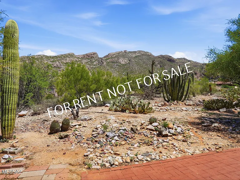 4565 E Quivira Dr — Photo 29