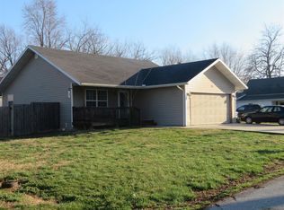 73 E Maple St, Fair Grove, MO 65648