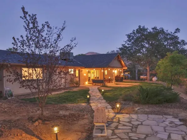50044 Whispering Way, Oakhurst, CA 93644