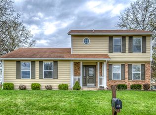 301 Rachels Trl, Saint Peters, MO 63376