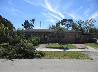 120 NW 193rd St, Miami Gardens, FL 33169
