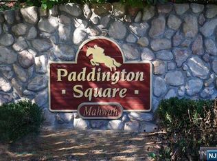 1047 Cambridge Ct #1047, Mahwah, NJ 07430