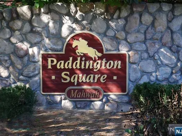 1047 Cambridge Ct #1047, Mahwah, NJ 07430