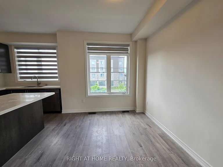 118 Purple Sage Dr #UPPER — Photo 10