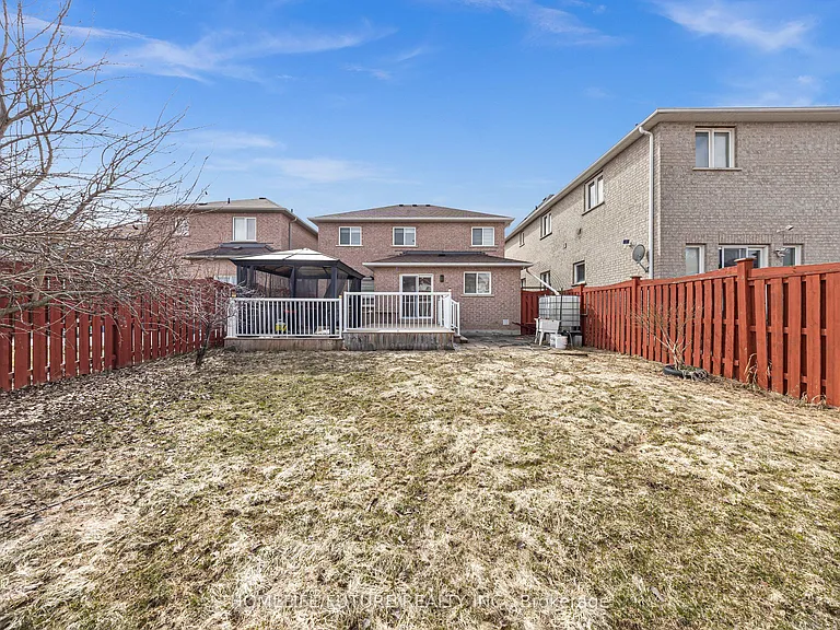262 Helen Ave — Photo 49