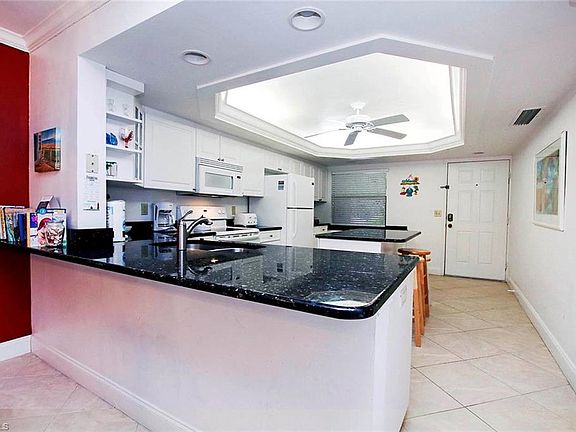 5th image of 2445 W Gulf Dr #1A