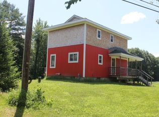 29 Ferry Rd, Hanover, ME 04237