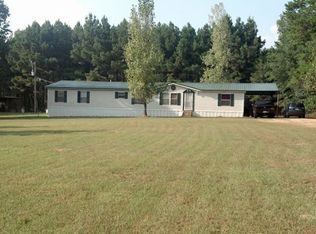 524 Messick Rd, Coushatta, LA 71019