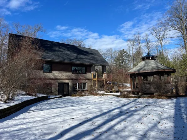 8675 American Eagle Ct, Lake Tomahawk, WI 54539