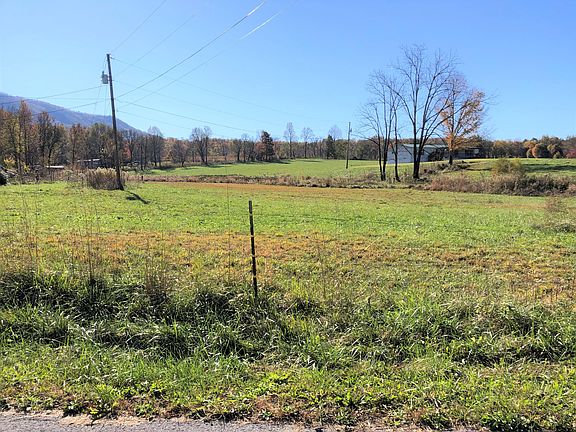 4th image of 1980 Horse Creek Park Rd