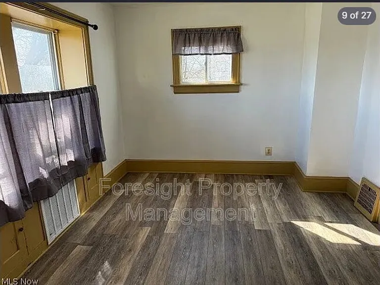 692 W Thornton St — Photo 17