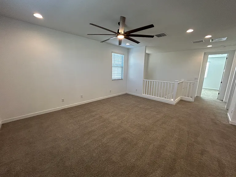 2345 E Castanets Dr — Photo 36