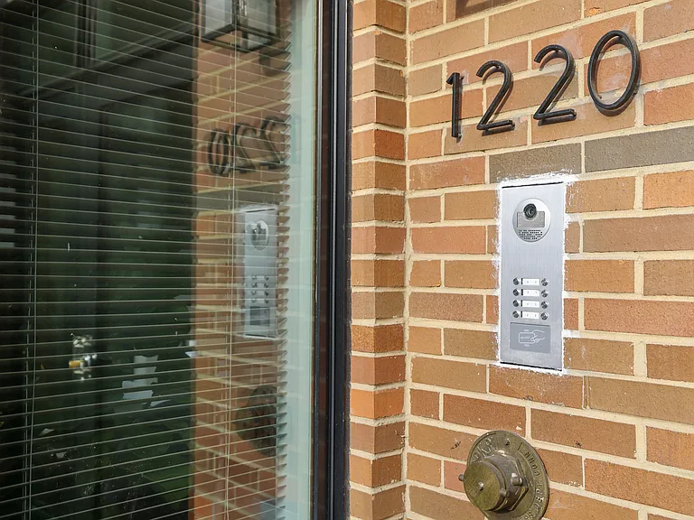 1220 Potomac Ave SE #3 — Photo 21
