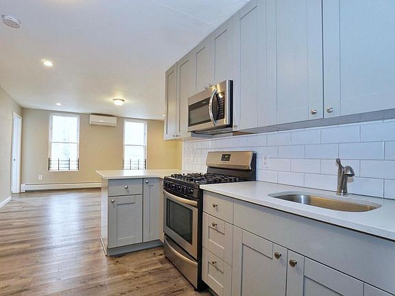 5th image of 34 Broad St Fl 2