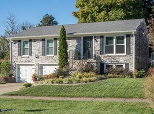 4306 Chenwood Ln, Jeffersontown, KY