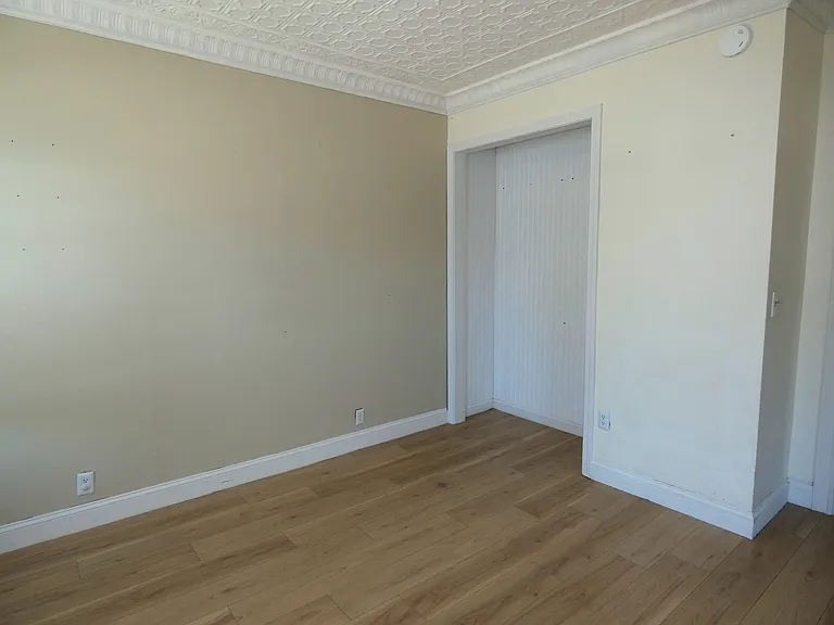 63 Emerald St #1 — Photo 2