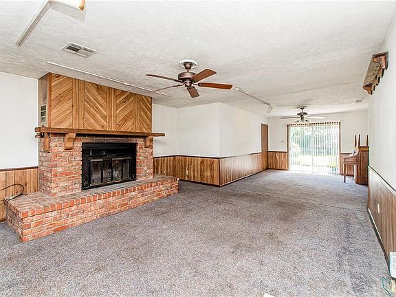 5th image of 717 Sophia Ln