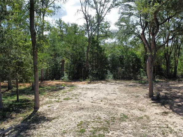 959 Carter Rd, Dale, TX 78616