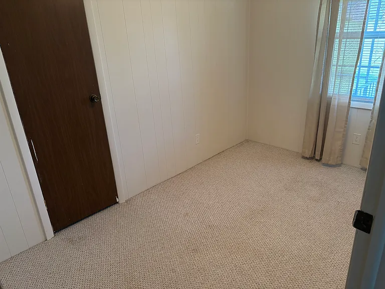 Pleasant Meadow Ln — Photo 10