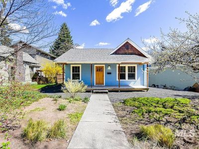 512 N Lincoln St, Moscow, ID, 83843