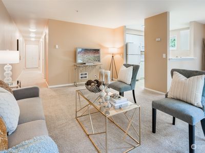 9300 Stone Avenue N #201, Seattle, WA, 98103
