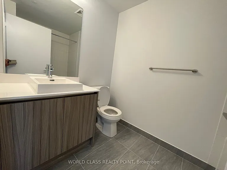 251 Manitoba St #1609 — Photo 7