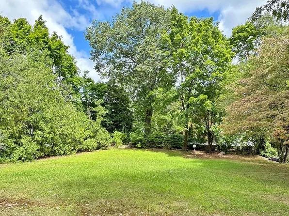 262B Blackstone Blvd, Providence, RI 02906
