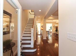 5737 9th St NW, Washington, DC 20011