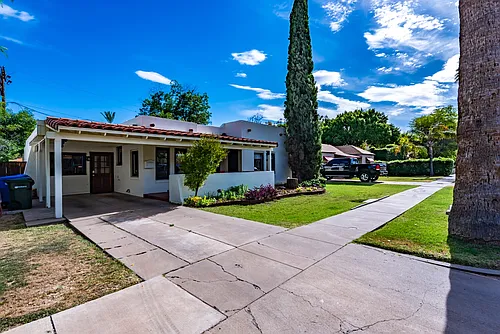 1539 E Cheery Lynn Rd Photo 1