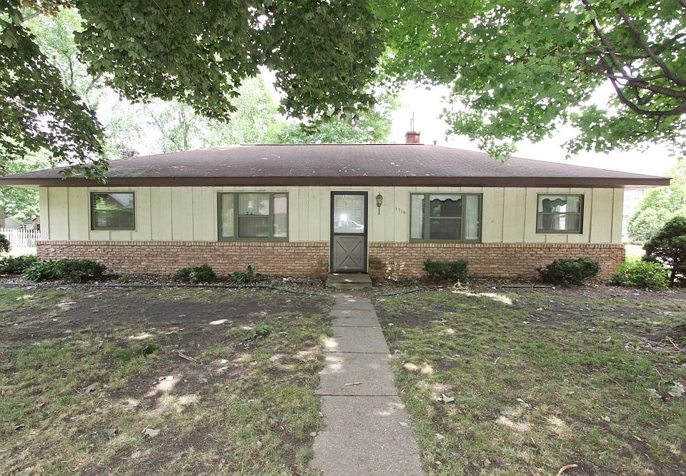 1st image of 1718 Mayflower Pl