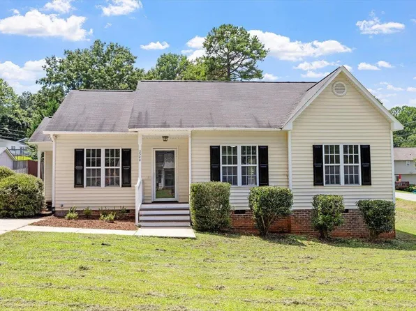 2300 Red Oak Ct, Hillsborough, NC 27278