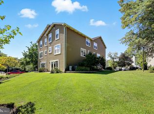 114 Ashby Ct, Mount Laurel, NJ 08054