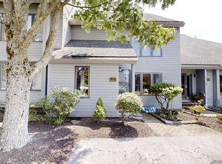 5 Tsienneto Rd UNIT 163, Derry, NH 03038