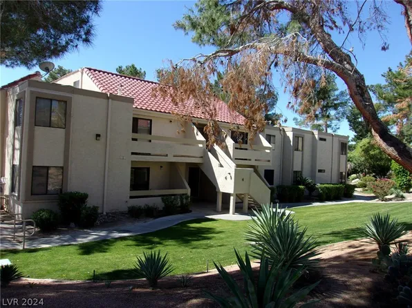 3750 Desert Marina Dr APT 40, Laughlin, NV 89029