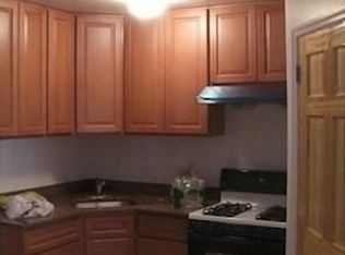 417 Bay Ridge Pkwy #1, Brooklyn, NY 11209