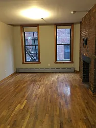 Rented by Peter Meskouris LREB